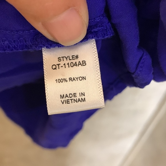 Zenana women’s royal blue top size XL - Picture 4 of 5